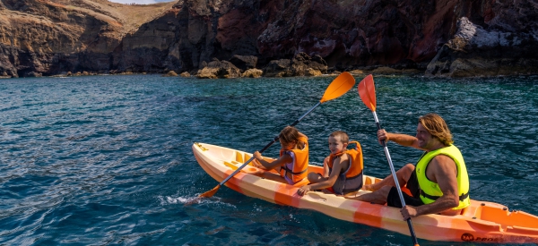 Kayak-Ponta de Sao Lourenco ©Ricardo Faria Paulino